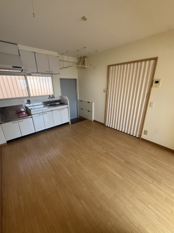 赤浦マンションの居間・リビング
