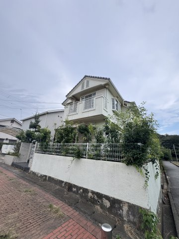 高倉台1丁目貸家の外観