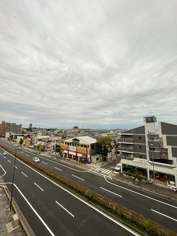 郷免住宅ビルの展望