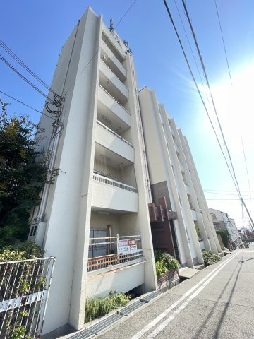 金盃第2ビル高羽荘の外観