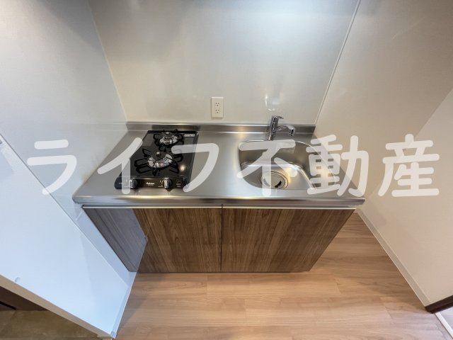 ワールドアイ大阪城EASTアドバンスのキッチン|使いやすいキッチンです