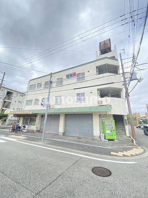 阪神マンションの外観