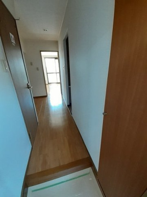 【玄関】 | サンライズ富田