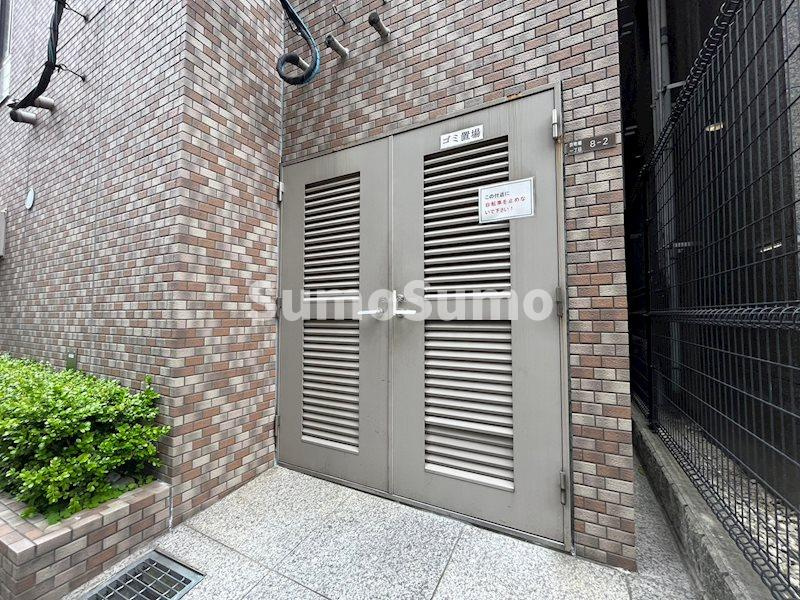 リーガル四ツ橋筋の外観|外観です