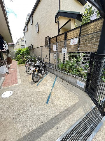 リブ神呪の外観