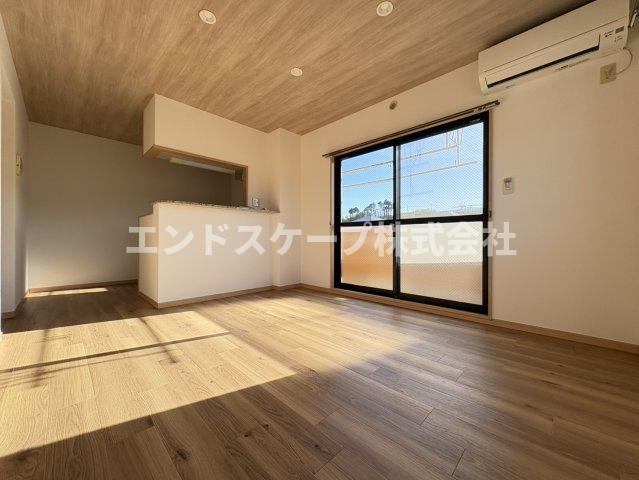 ヒルズSRの居間・リビング|高崎、前橋のお部屋探しはエンドスケープまで！お客様の理想お聞かせ下さい♪