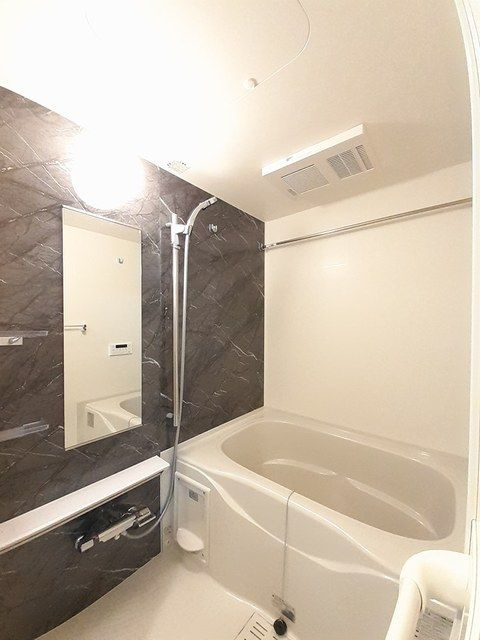 エム・サンリット白金の浴室