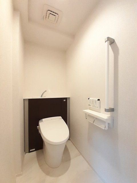 エム・サンリット白金のトイレ