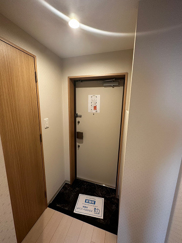 リデア南堀江の玄関