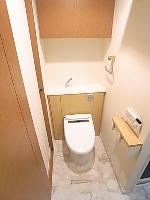 リーガル神戸三宮山手のトイレ