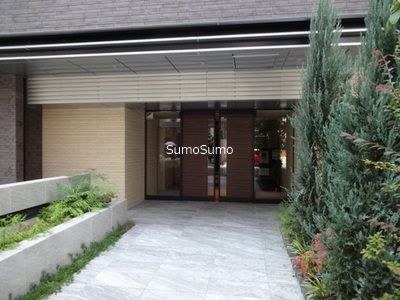 リビオレゾン北浜天満橋のエントランス