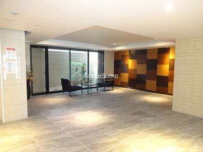 リビオレゾン北浜天満橋のロビー