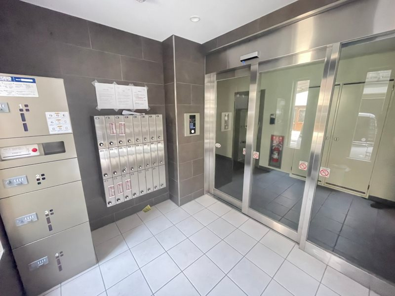 リーベル　クリサンスのロビー|落ち着いたロビーです