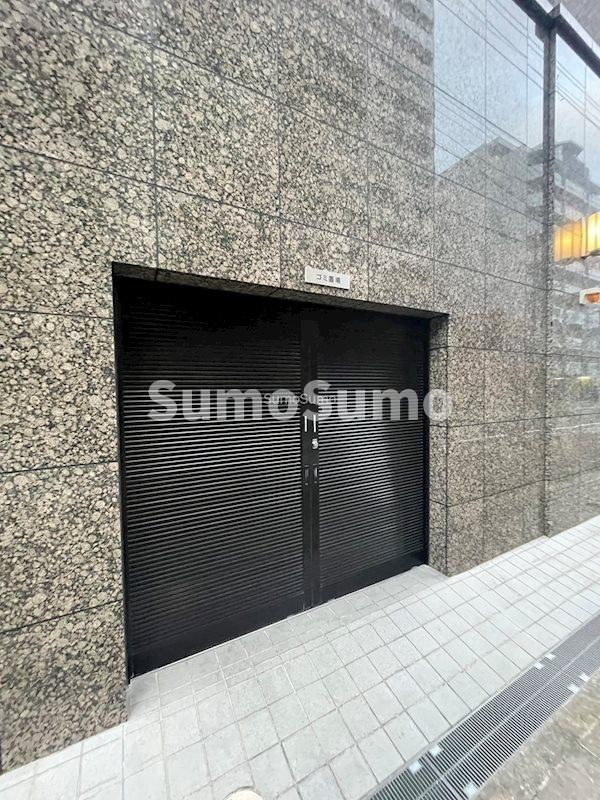 リーガル江戸堀ウエストパークの外観