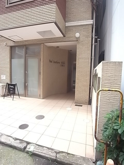 リードサザンヒルズ三宮Ⅱの外観