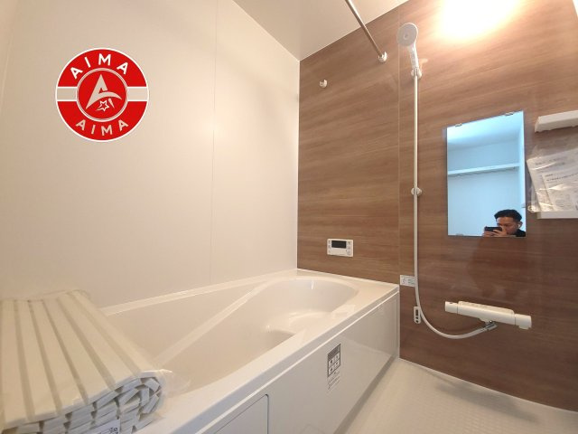 糟屋郡宇美町宇美中央1丁目第4-3棟（3号棟）の浴室|1日の疲れを癒してくれる広々バスルーム。雨の日のお洗濯にも大活躍な浴室乾燥機付です！