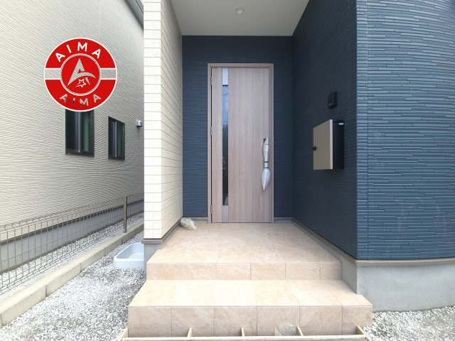 糟屋郡宇美町宇美中央1丁目第4-3棟（3号棟）の玄関|おでかけの時も帰った時も、「我が家」を最初に感じでもらえる素敵な空間に。