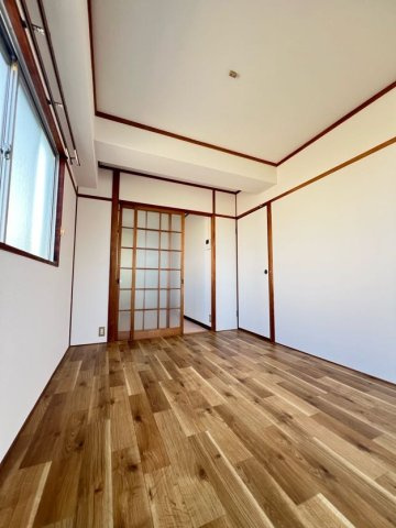 リアライズ上野通の居間・リビング