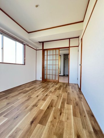 リアライズ上野通の居間・リビング