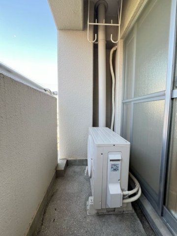 リアライズ上野通のバルコニー