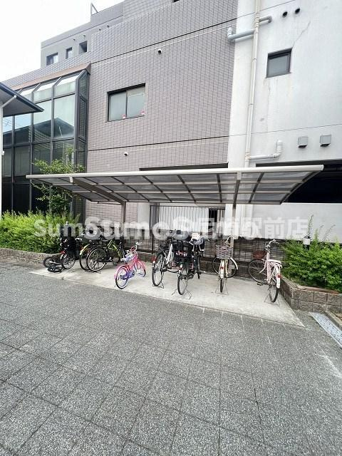 リバーパークコートの駐車場|駐車場です