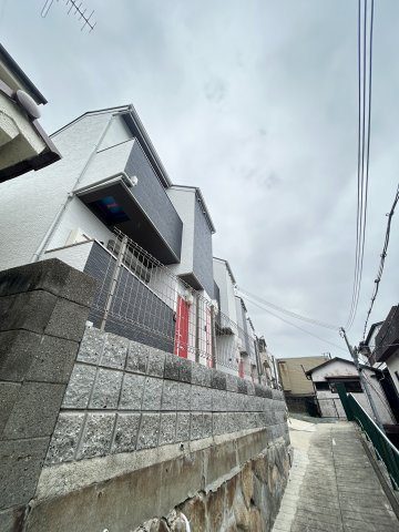 リッチライフ箕岡通の外観