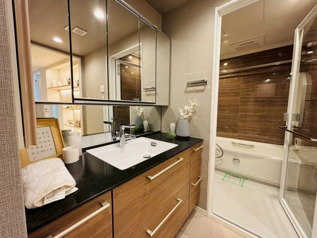 【独立洗面台】