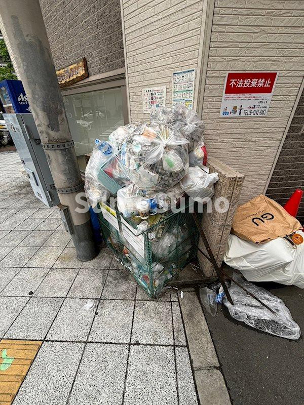 井上ビルの外観