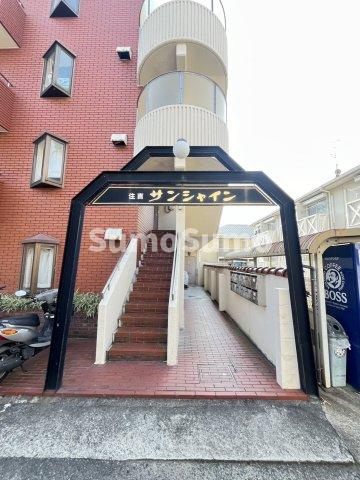住吉サンシャインのエントランス|落ち着いたエントランスです