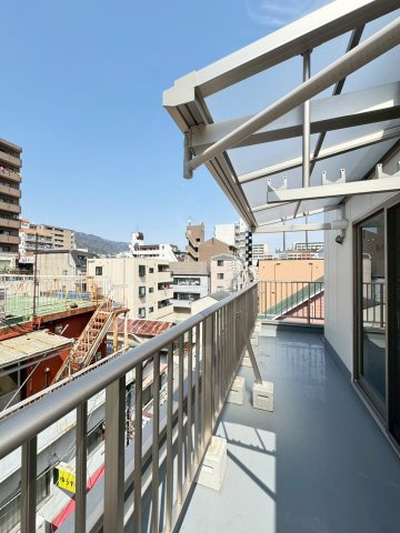 中天マンションのバルコニー