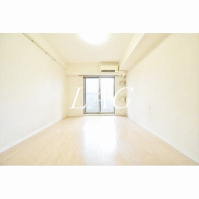 【居間・リビング】 | レックス海岸通りレジデンス | 洋室のお部屋です。