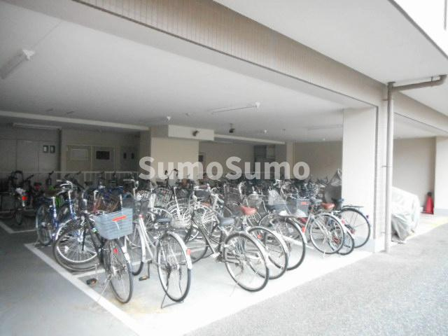 レジェンダリー甲子園の外観|外観もきれいです
