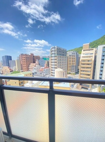 ライフ新神戸のバルコニー