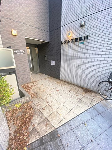 レグルス桜夙川の外観