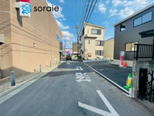 狭山市中央第8　新築戸建　クレイドルガーデンの前面道路含む現地写真|5/12　撮影