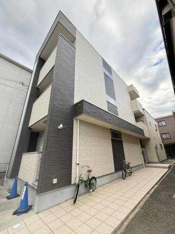 ワコーレルーミ東川崎の外観