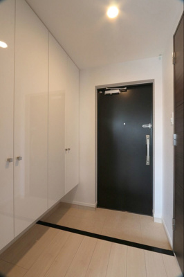 【玄関】 | アクタス博多パークシティ