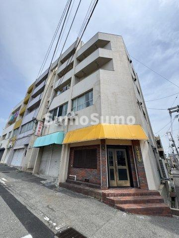 下河原共同ビルの外観