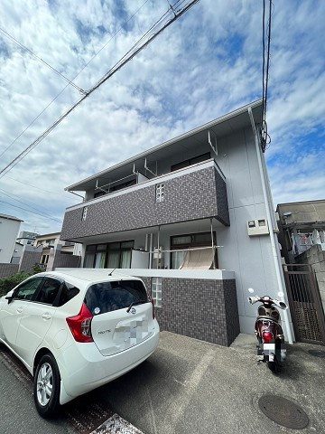 レグルス甲子園の外観