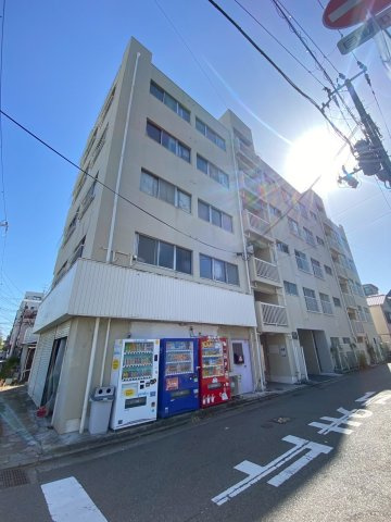 京屋マンションの外観