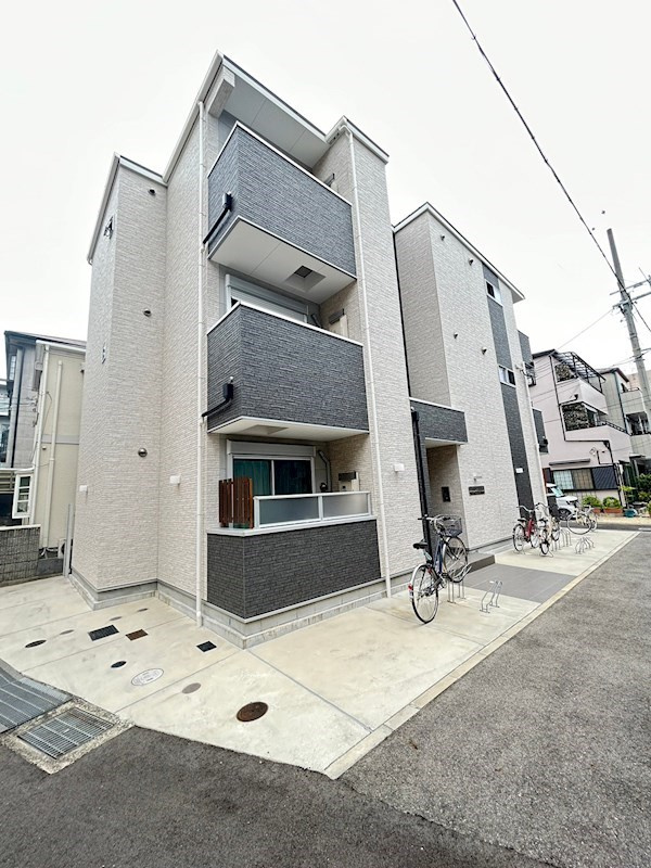 ワコーレヴィータ六甲道SOUTHの外観