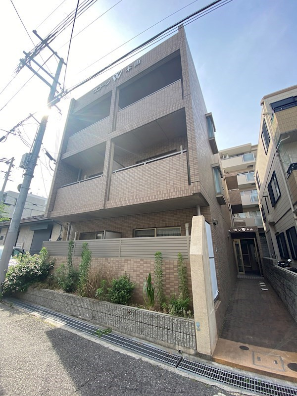 ワコーレ本山　の外観