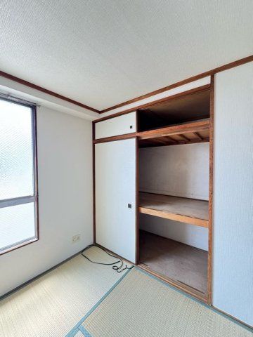 六甲コーポラスの収納