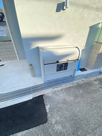 光Haus+里中の外観