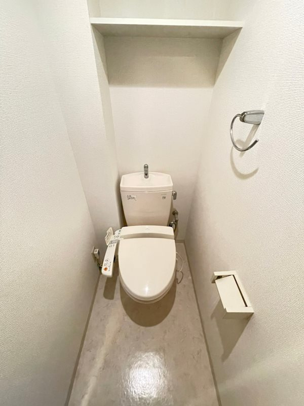レジディア三宮東のトイレ