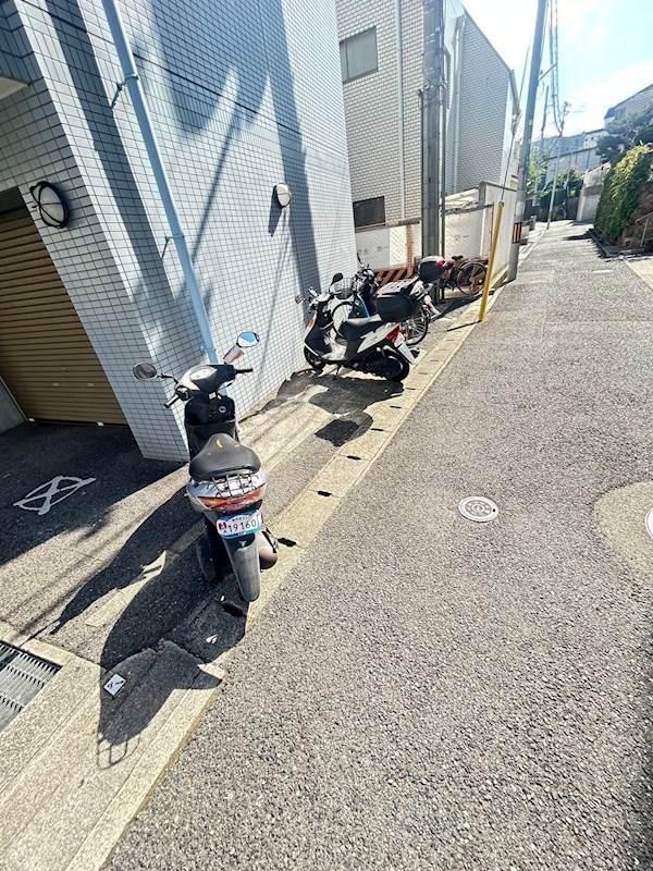 六甲ひのきの外観