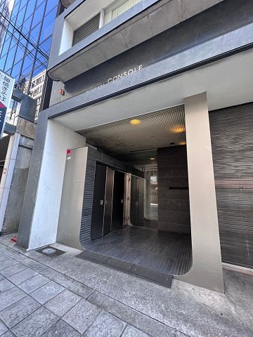 北浜コンソールのエントランス
