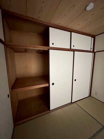 加島第２マンションの収納
