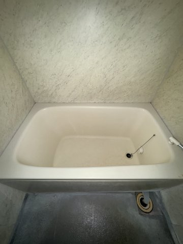 レジディア三宮東の浴室