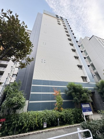 レジディア三宮東の外観